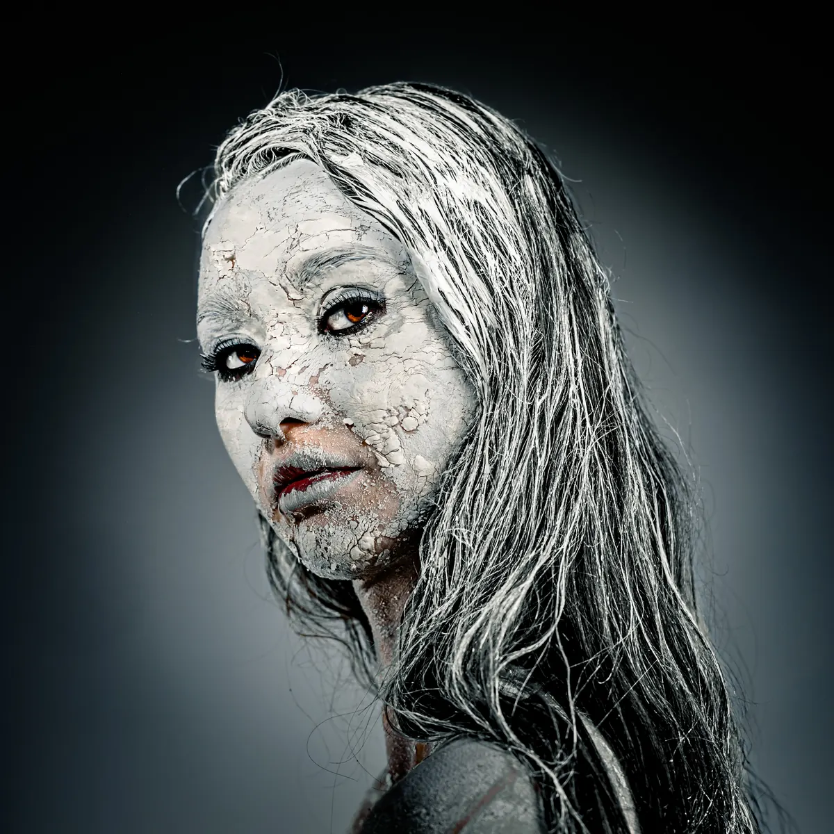 Fotografia artystyczna Pominkiewicza: Cracked — Profil